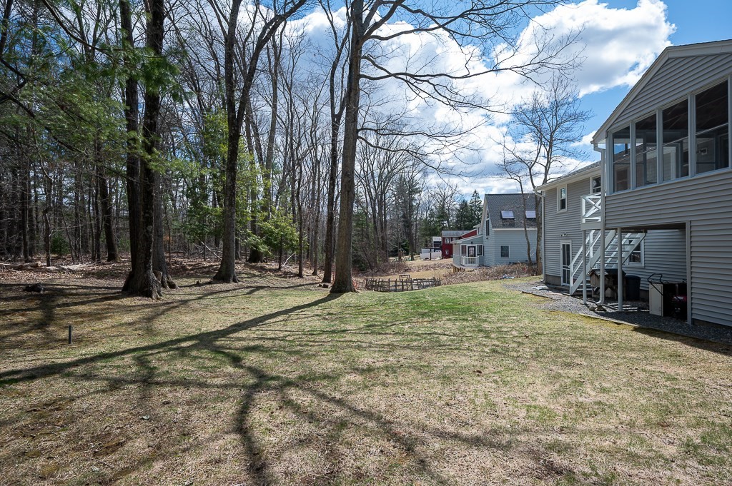 98 Sunset Drive Northborough, MA 01532 - Photo 28 of 34