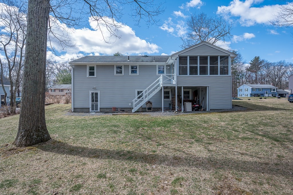 98 Sunset Drive Northborough, MA 01532 - Photo 31 of 34