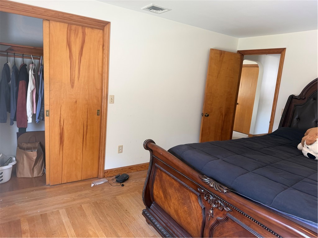 200 Budlong Road Cranston, RI 02920 - Photo 8 of 41