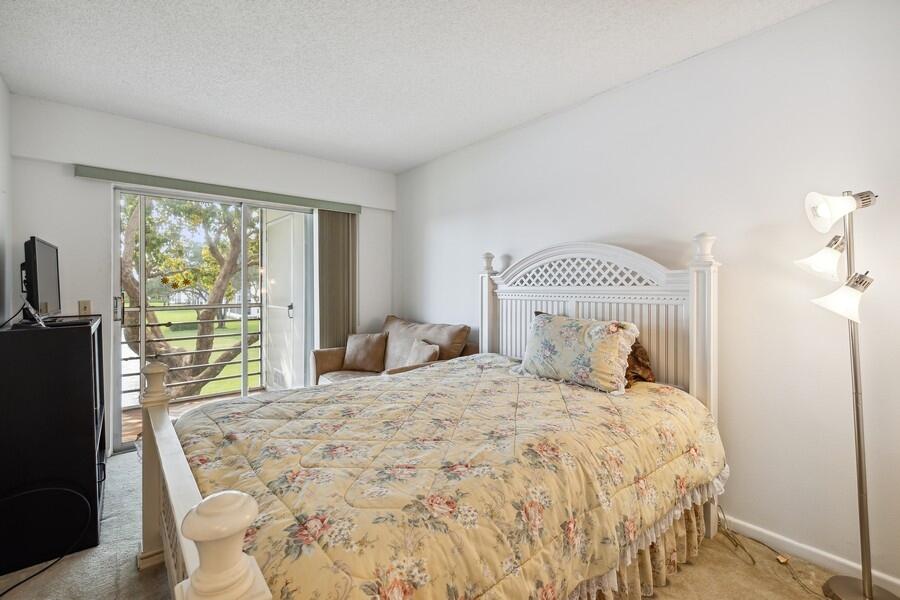 290 Preston F Boca Raton, FL 33434 - Photo 10 of 19 14_290PrestonG_2015_LowRes