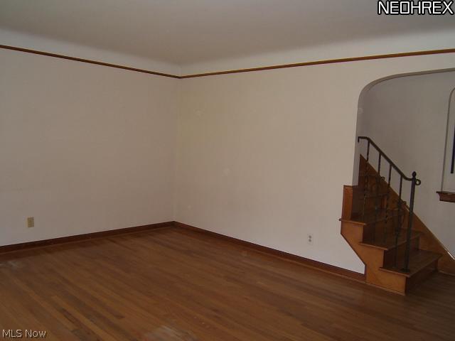 1683 Brainard Road Lyndhurst, OH 44124 - Photo 3 of 12