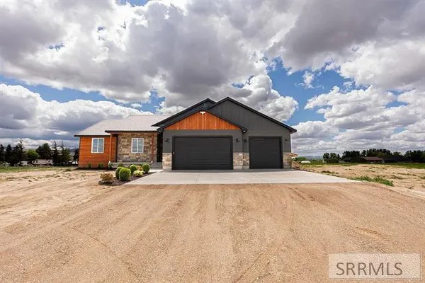 $659,000 | 148 Pheasant Run Circle, American Falls, ID 83211