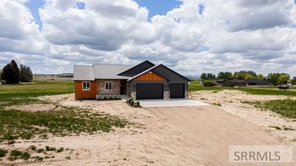 $659,000 | 148 Pheasant Run Circle, American Falls, ID 83211