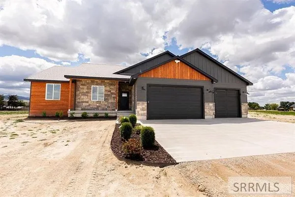 $659,000 | 148 Pheasant Run Circle, American Falls, ID 83211