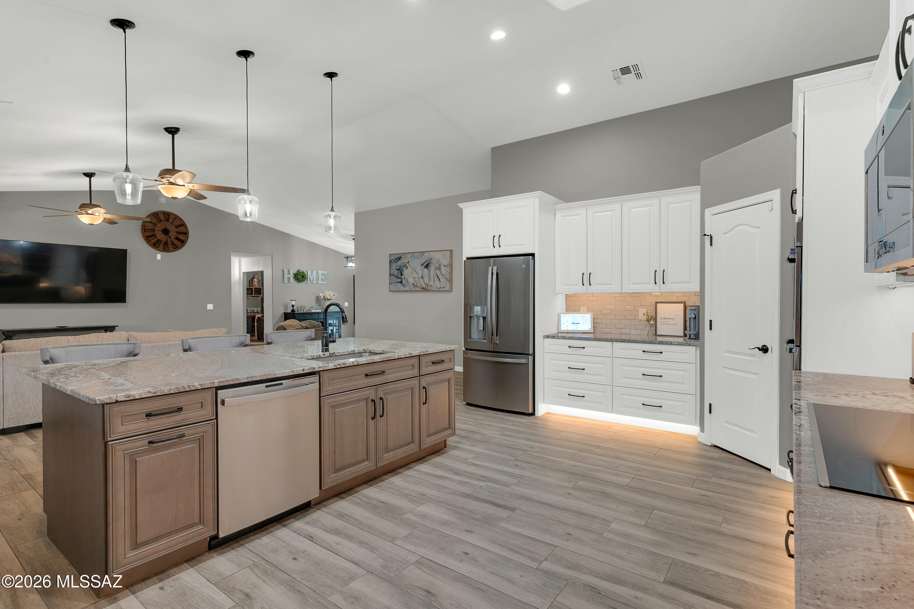 4892 West Sunset Road Tucson, AZ 85743 - Photo 12 of 45 Kitchen