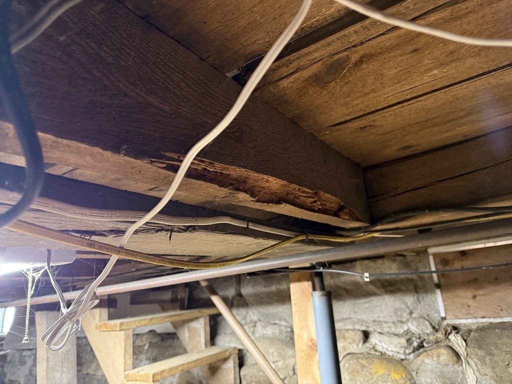 1 Barre Rd Cutoff Hubbardston, MA 01452 - Photo 40 of 41 a view of under an umbrella