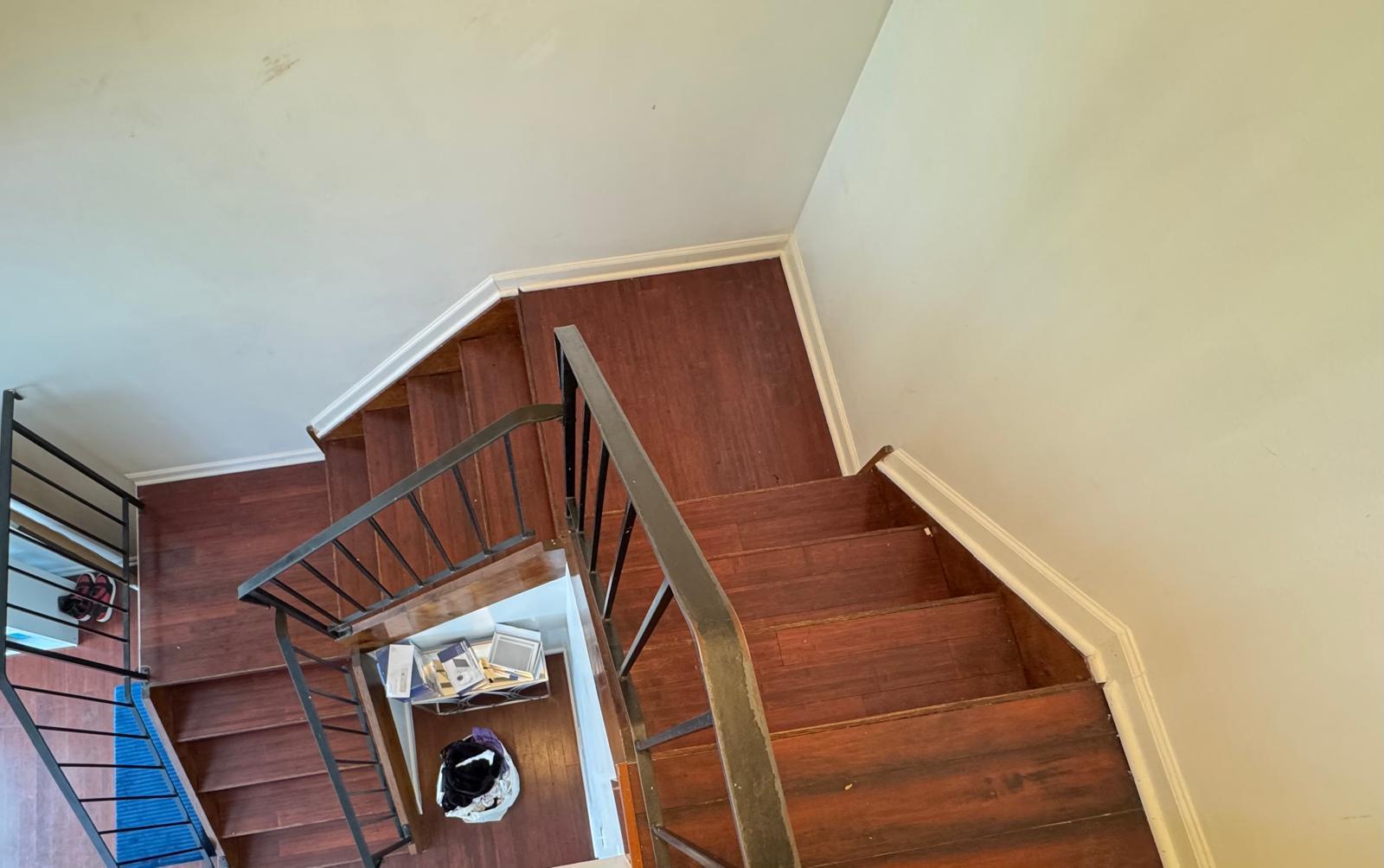 2605 East Martha Place Chicago, IL 60633 - Photo 4 of 10 a view of entryway