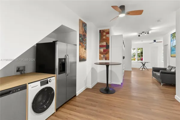 $3,700 | 1009 Meridian Avenue, Unit 14, Miami Beach, FL 33139