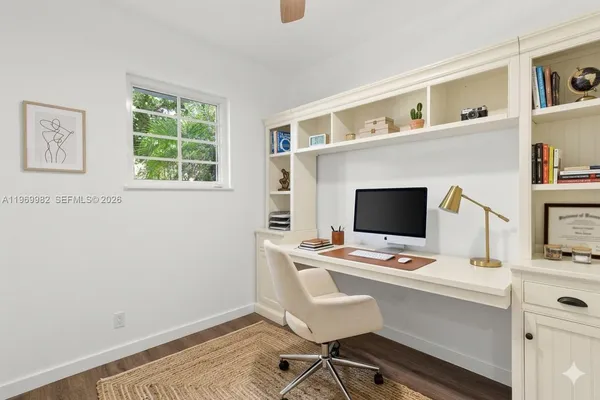 $3,700 | 1009 Meridian Avenue, Unit 14, Miami Beach, FL 33139