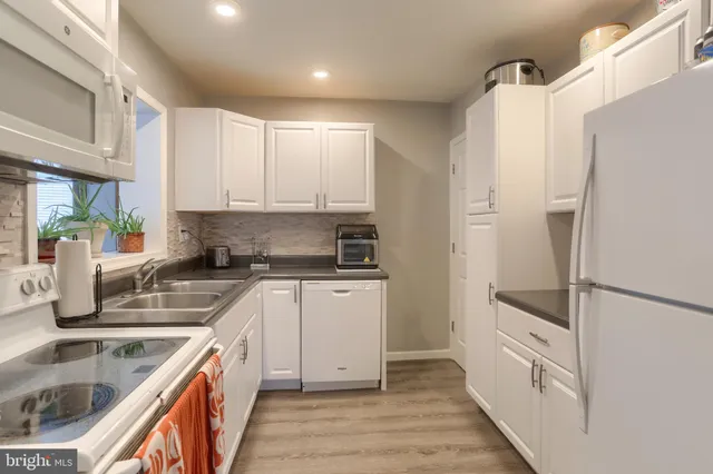 $255,000 | 2010 Allegheny Avenue, Lebanon, PA 17042