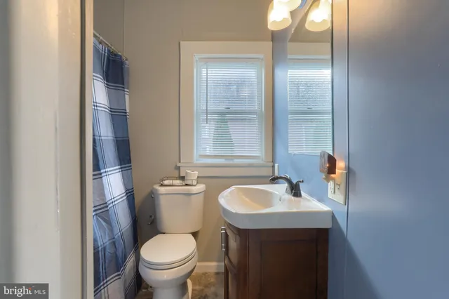 $255,000 | 2010 Allegheny Avenue, Lebanon, PA 17042