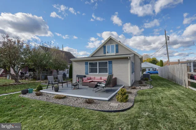 $255,000 | 2010 Allegheny Avenue, Lebanon, PA 17042