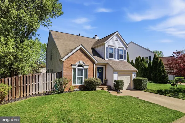 $699,900 | 604 Longfellow Drive Northeast, Leesburg, VA 20176