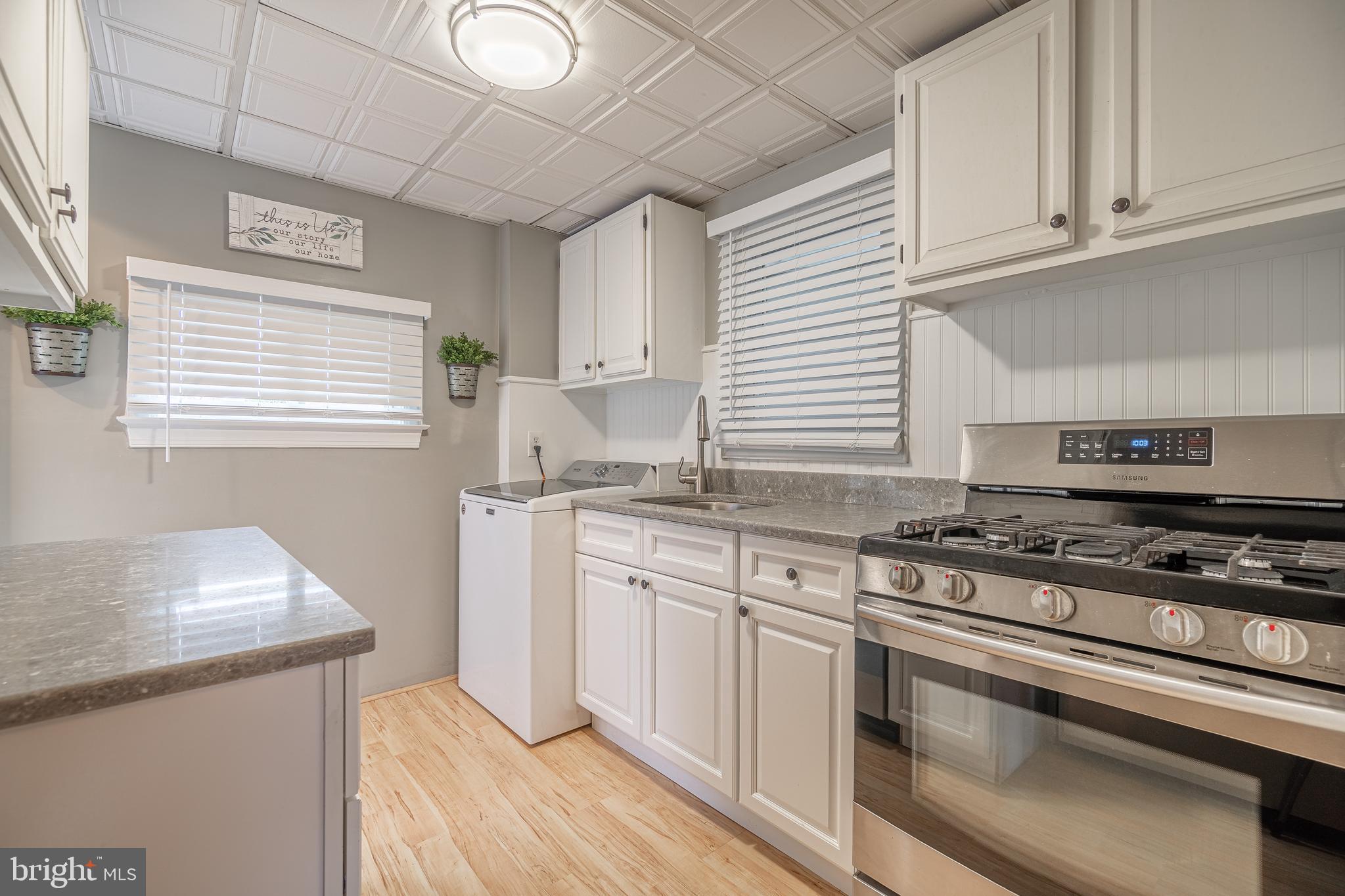 2338 Poe Road Secane, PA 19018 - Photo 15 of 31 Gallery Image 15
