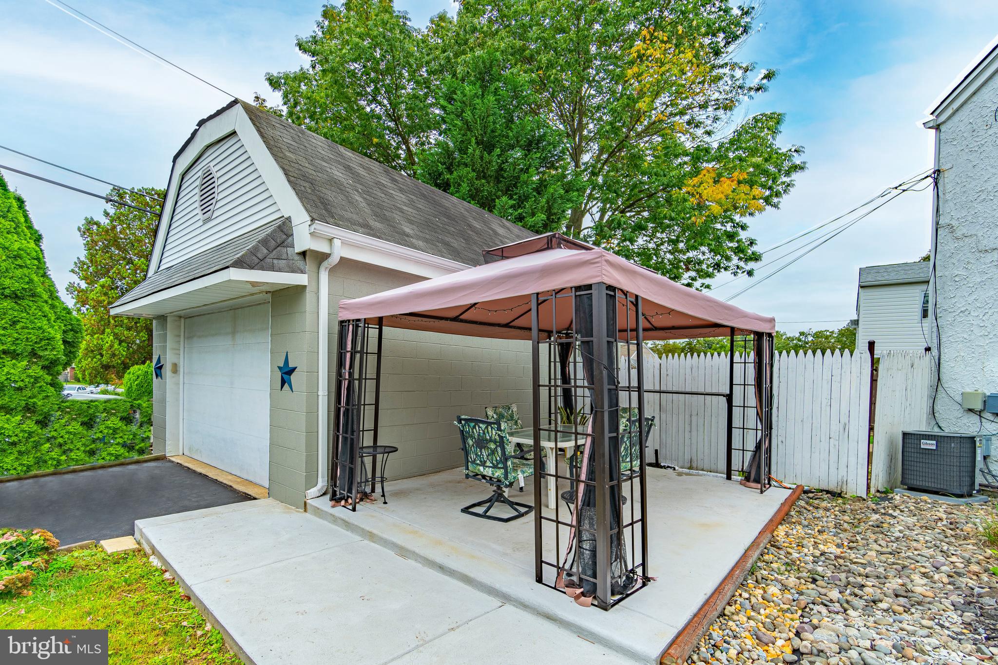 2338 Poe Road Secane, PA 19018 - Photo 28 of 31 Gallery Image 28