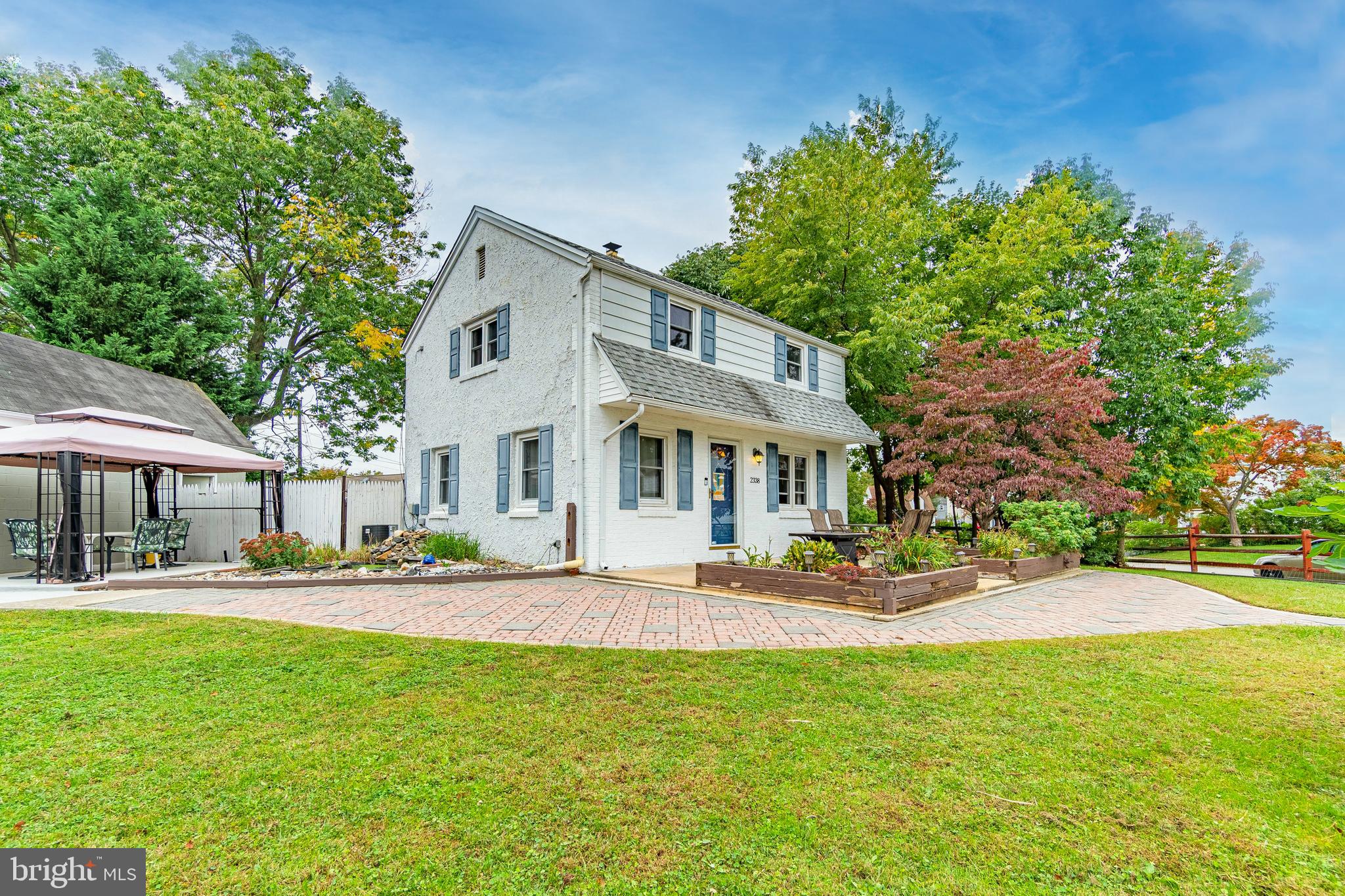 2338 Poe Road Secane, PA 19018 - Photo 4 of 31 Gallery Image 4