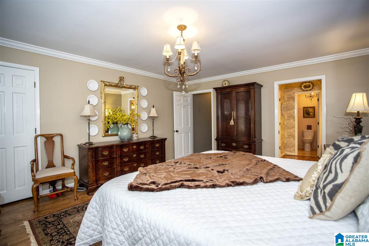 2608 Kings Ridge Drive Birmingham, AL 35243 - Photo 29 of 48