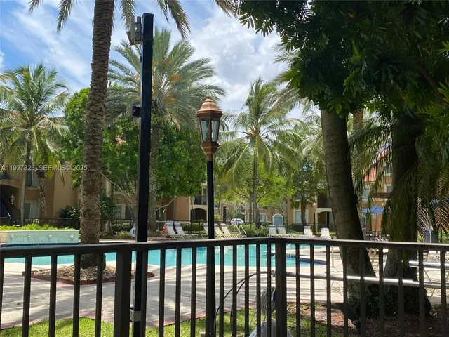 $1,795 | 8000 North Nob Hill Road, Unit 101, Tamarac, FL 33321