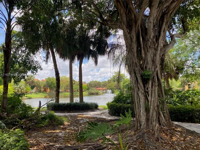 $1,795 | 8000 North Nob Hill Road, Unit 101, Tamarac, FL 33321