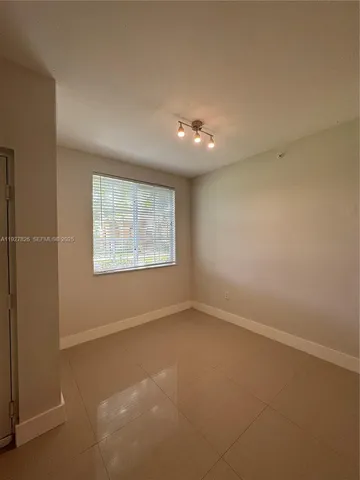 $1,795 | 8000 North Nob Hill Road, Unit 101, Tamarac, FL 33321