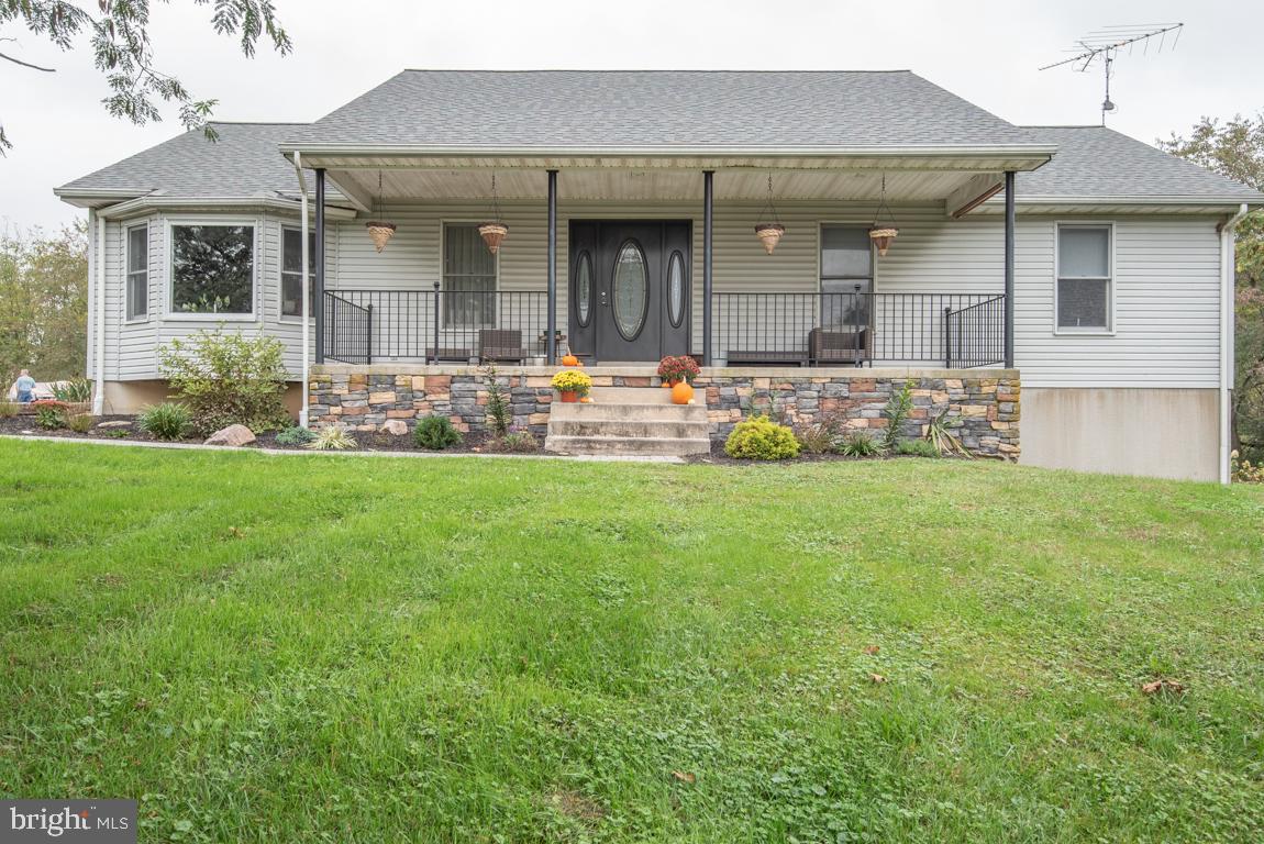 363 Sproul Road Kirkwood, PA 17536 - Photo 2 of 60