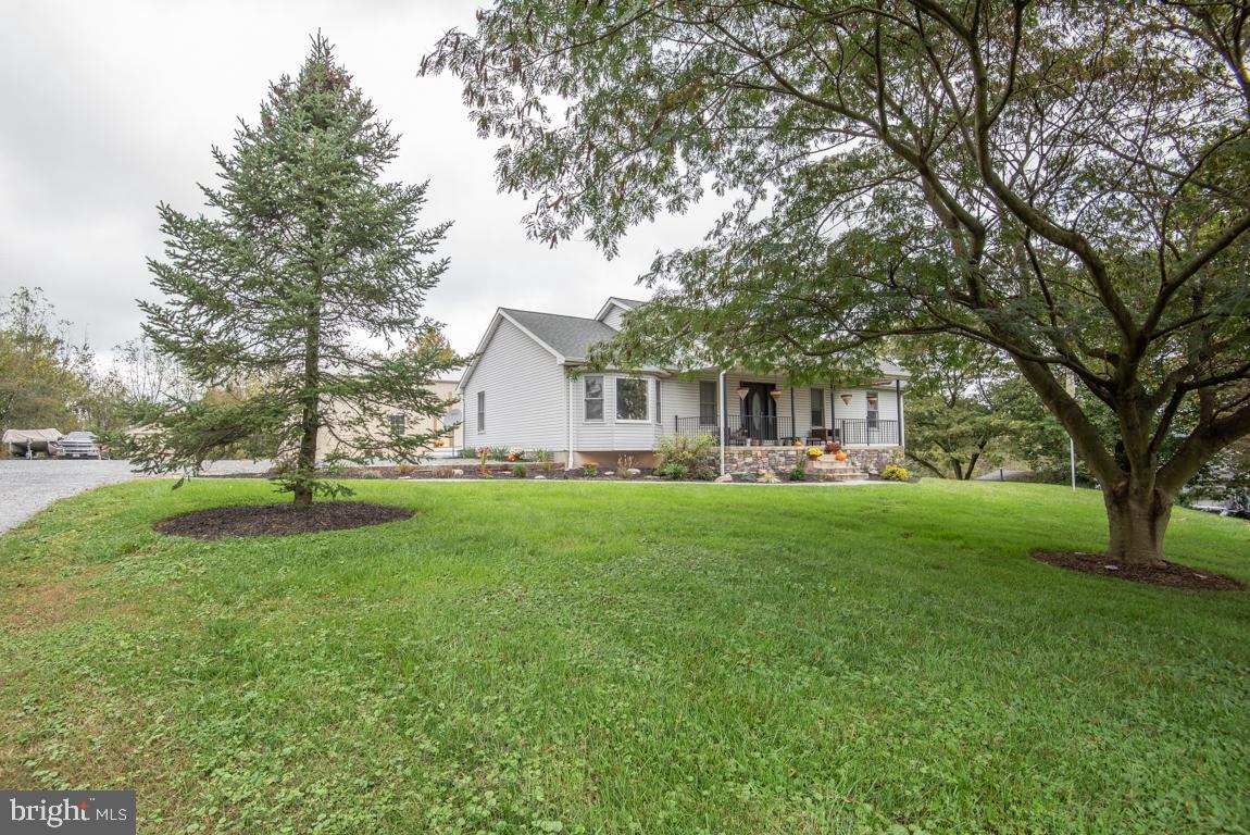 363 Sproul Road Kirkwood, PA 17536 - Photo 4 of 60