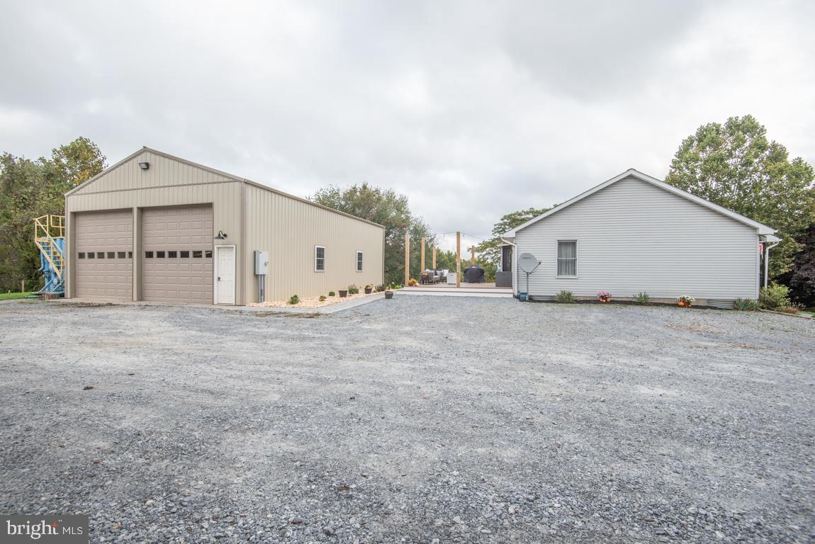 363 Sproul Road Kirkwood, PA 17536 - Photo 7 of 60