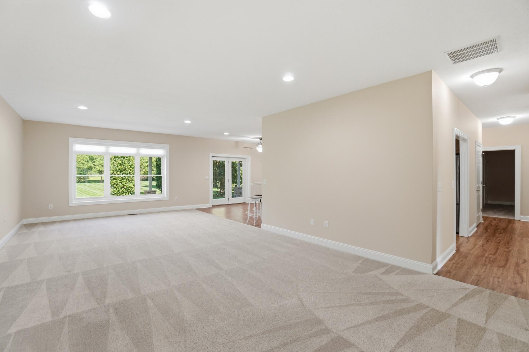 1952 Barnhart Road Troy, OH 45373 - Photo 10 of 85 Gallery Image 10
