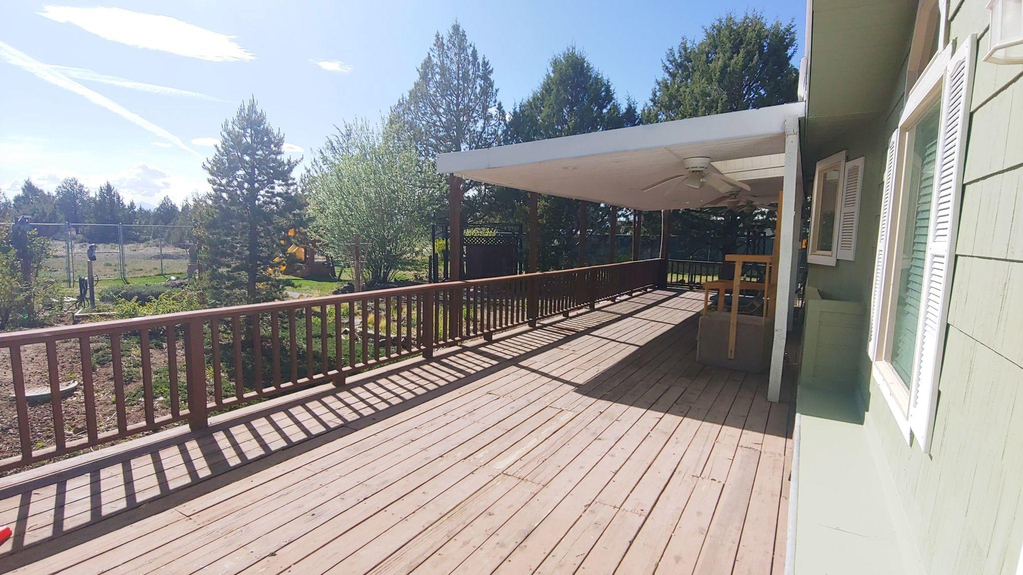 5875 Southwest Rim Road Terrebonne, OR 97760 - Photo 26 of 32 Deck Facing East