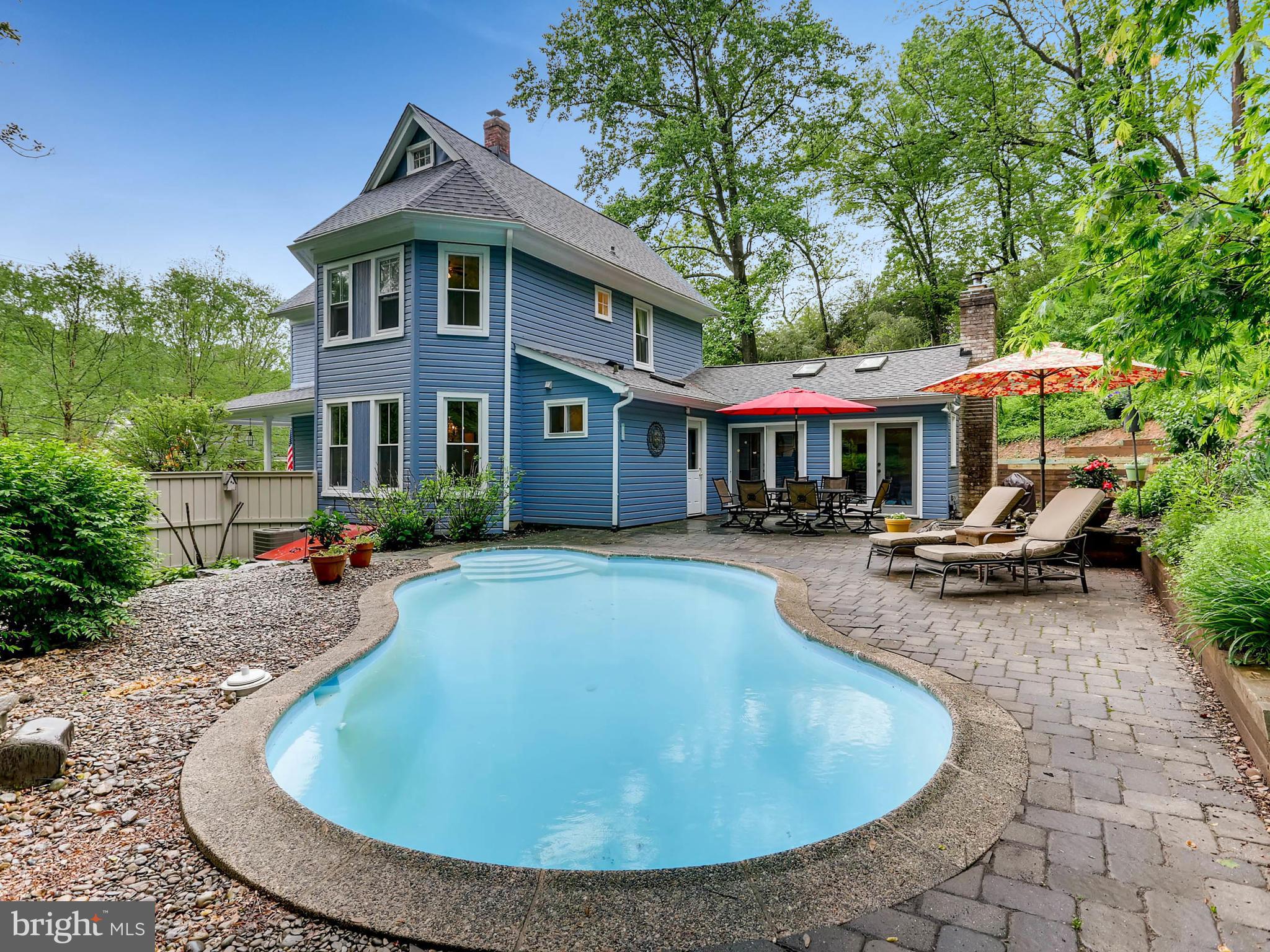 2016 Shepperd Road Monkton, MD 21111 - Photo 3 of 55 SUMMERTIME OASIS! ENJOY A STAYCATION!