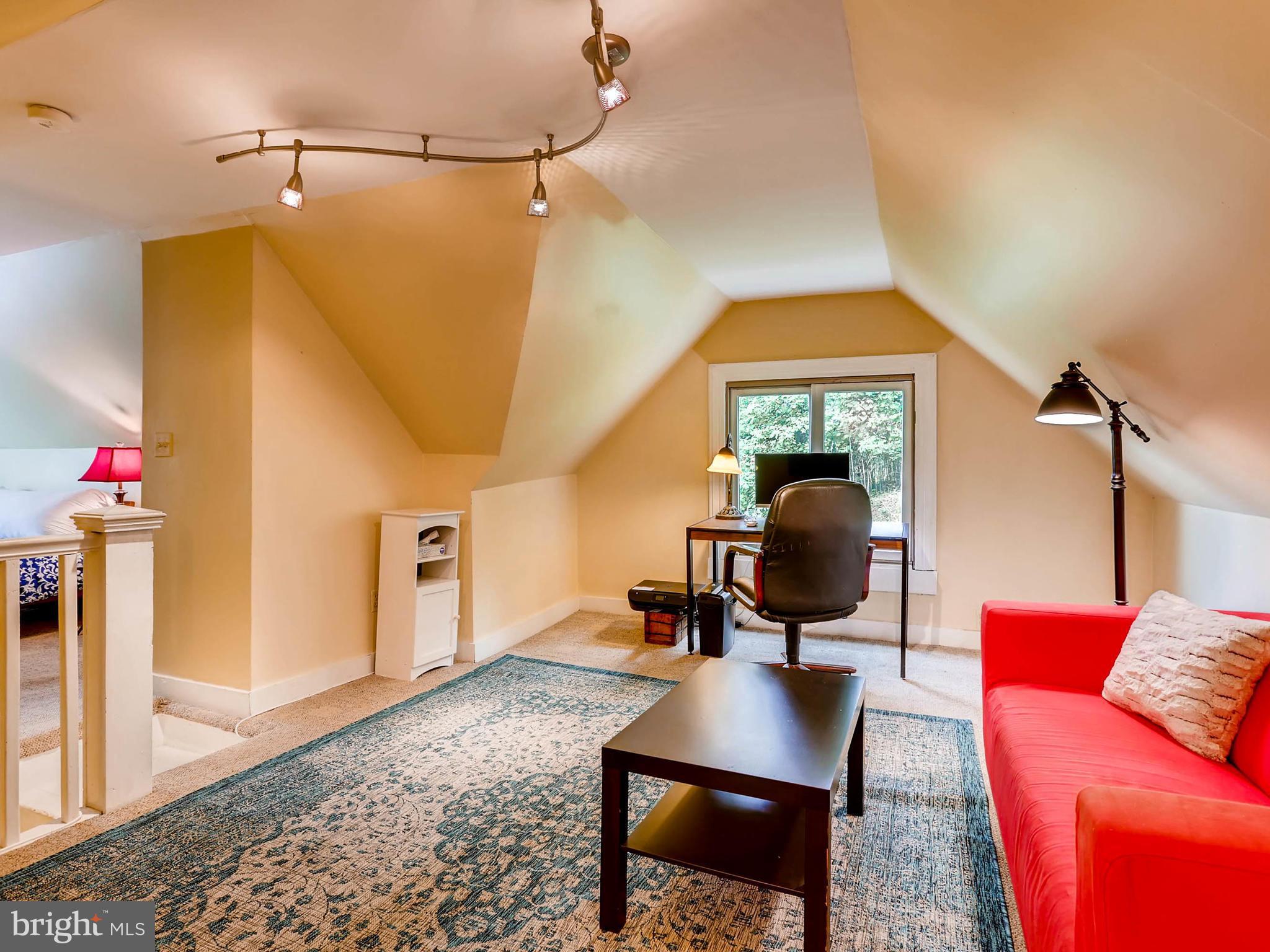 2016 Shepperd Road Monkton, MD 21111 - Photo 23 of 55 BONUS AREA OF 3RD FLOOR,HANG OUT/OFFICEGREAT VIEWS