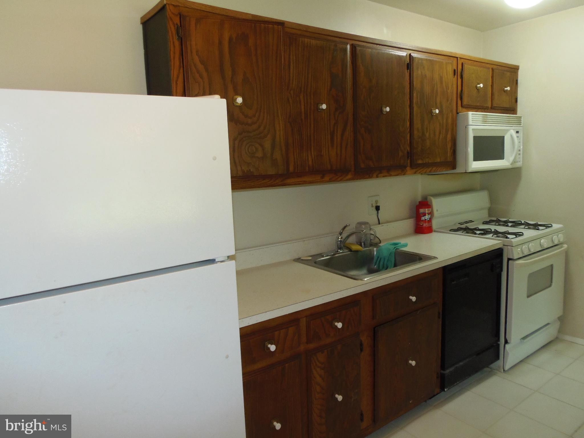 3844 Bel Pre Road, Unit 5155 Silver Spring, MD 20906 - Photo 13 of 26 Gallery Image 13