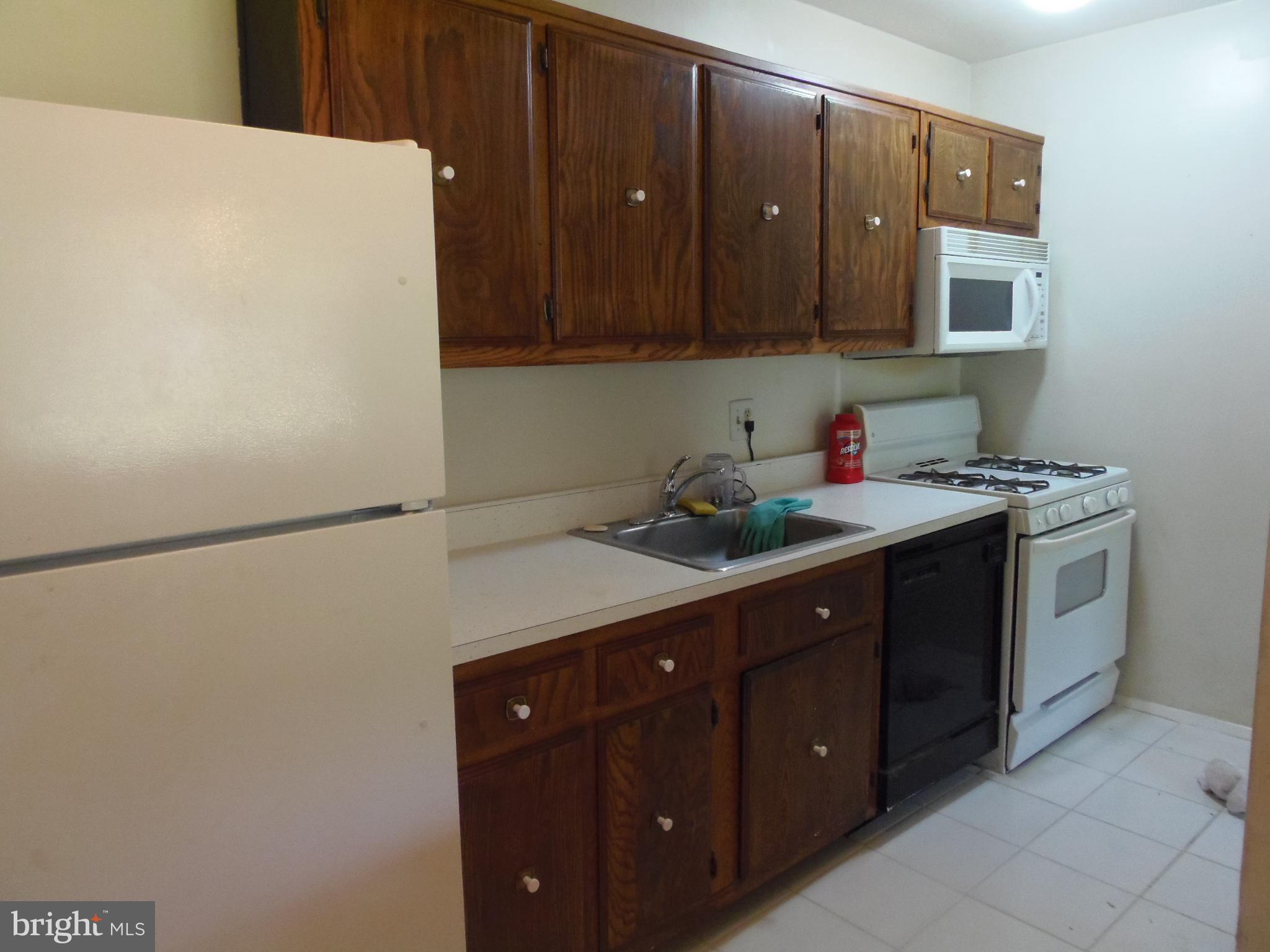 3844 Bel Pre Road, Unit 5155 Silver Spring, MD 20906 - Photo 16 of 26 Gallery Image 16
