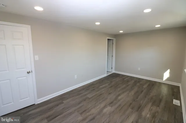 $2,150 | 1717 Fort Henry Court, Dumfries, VA 22026