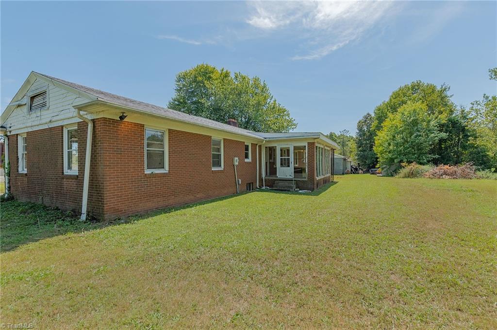 160 Hinkle Road Lexington, NC 27295 - Photo 33 of 39 Gallery Image 33