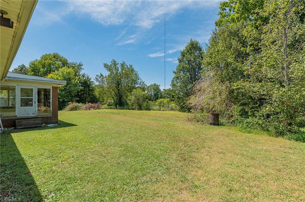 160 Hinkle Road Lexington, NC 27295 - Photo 34 of 39 Gallery Image 34