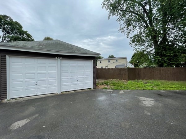 797 White Street Springfield, MA 01108 - Photo 18 of 18
