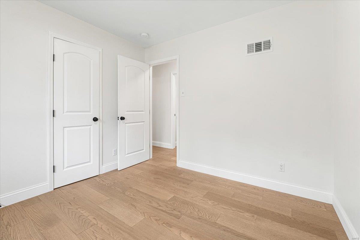 4615 Valmeyer Drive St. Louis, MO 63128 - Photo 25 of 53