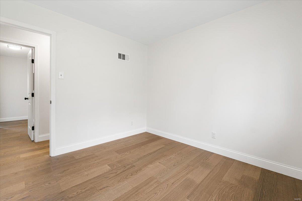 4615 Valmeyer Drive St. Louis, MO 63128 - Photo 26 of 53