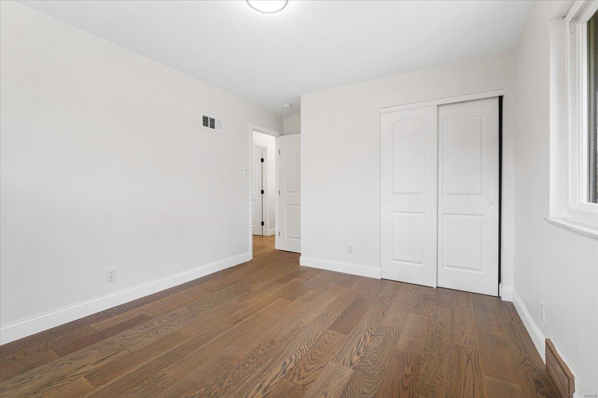 4615 Valmeyer Drive St. Louis, MO 63128 - Photo 28 of 53