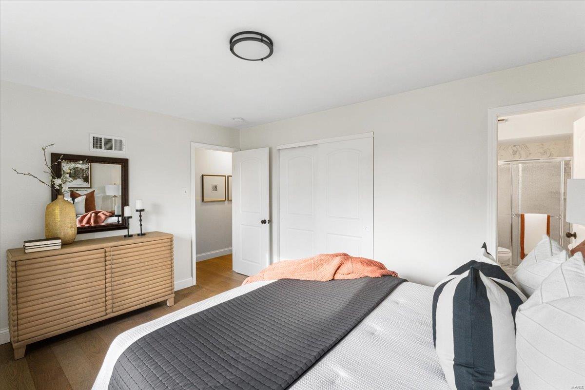 4615 Valmeyer Drive St. Louis, MO 63128 - Photo 33 of 53