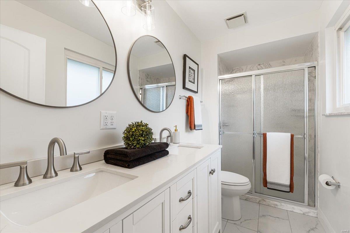 4615 Valmeyer Drive St. Louis, MO 63128 - Photo 35 of 53