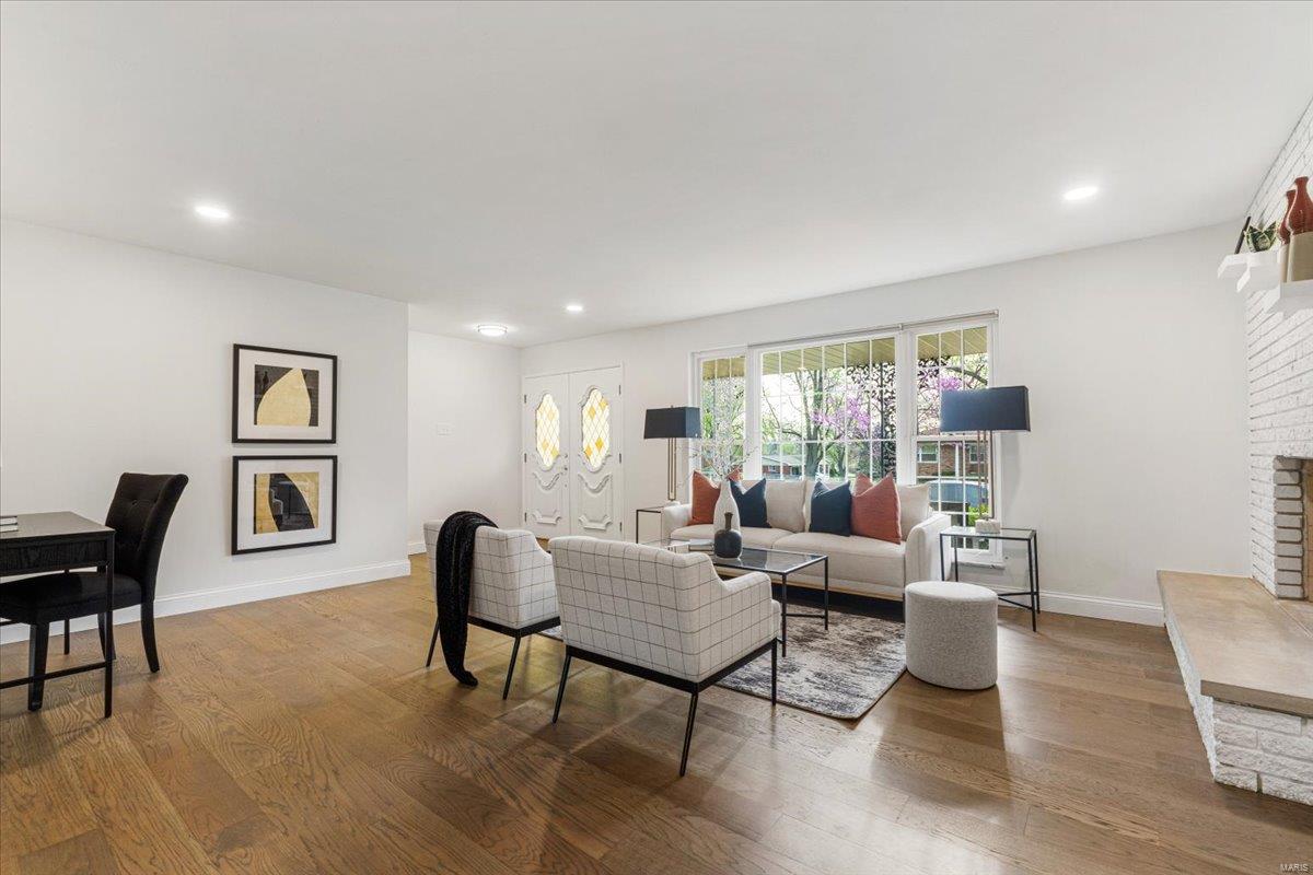 4615 Valmeyer Drive St. Louis, MO 63128 - Photo 9 of 53