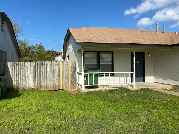 $1,550 | 510 Willowbend Cove, Round Rock, TX 78664