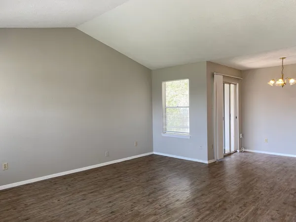 $1,550 | 510 Willowbend Cove, Round Rock, TX 78664