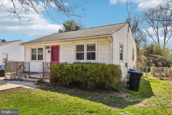 $300,000 | 9881 Lyon Avenue, Laurel, MD 20723