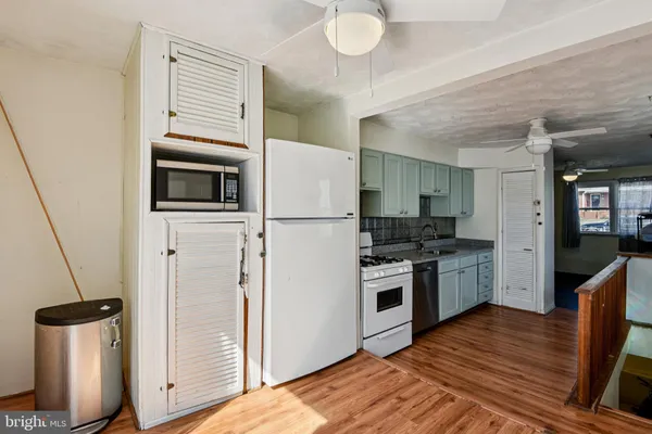 $300,000 | 9881 Lyon Avenue, Laurel, MD 20723