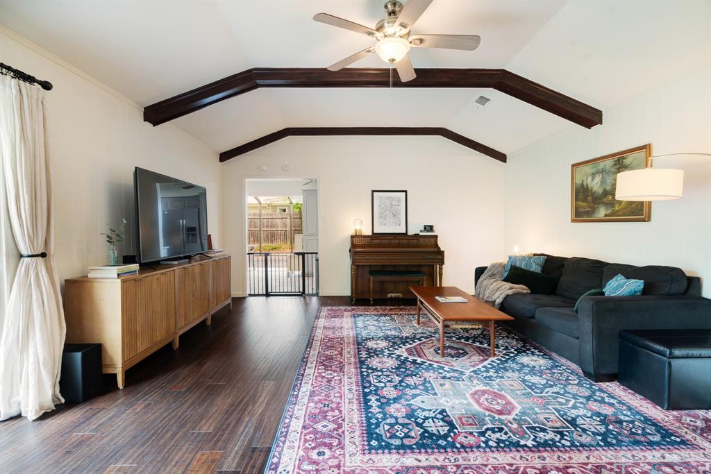 2745 Simpson Street Paris, TX 75460 - Photo 10 of 20
