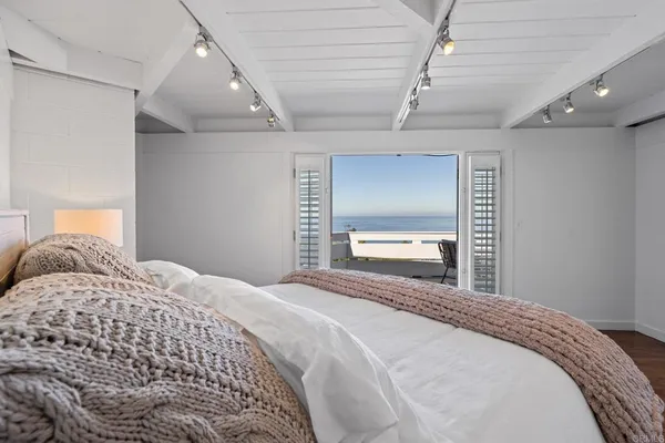 $4,925,000 | 1641 Crespo Drive, La Jolla, CA 92037