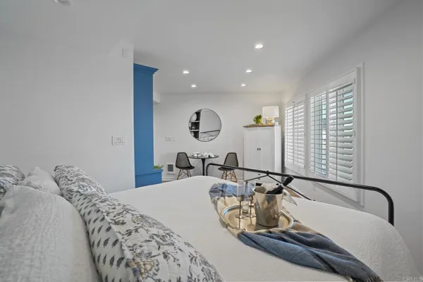 $4,925,000 | 1641 Crespo Drive, La Jolla, CA 92037